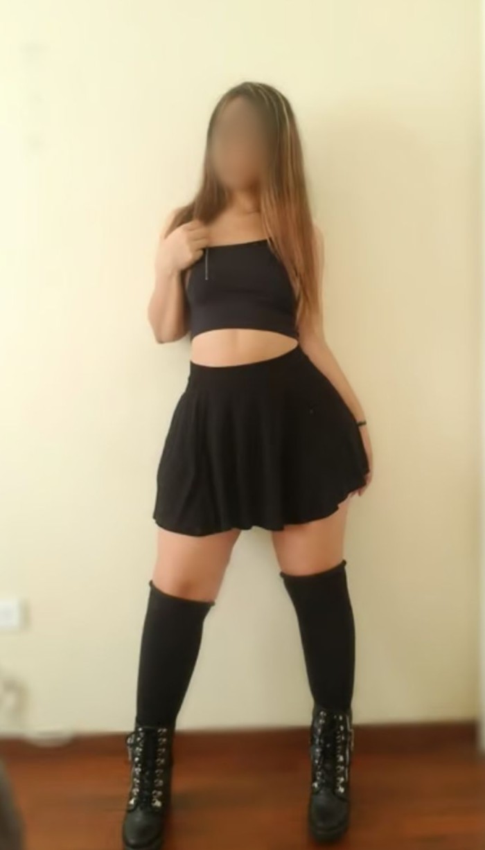 Nueva en la ciudad ninfomana fiestera griego