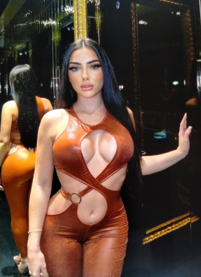 MORENA EXPLOSIVA EN TU CUIDAD