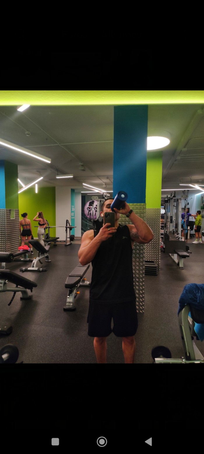 SCORT MASCULINO – CABALLERO DE COMPAÑIA , SOLO MUJERES !!!