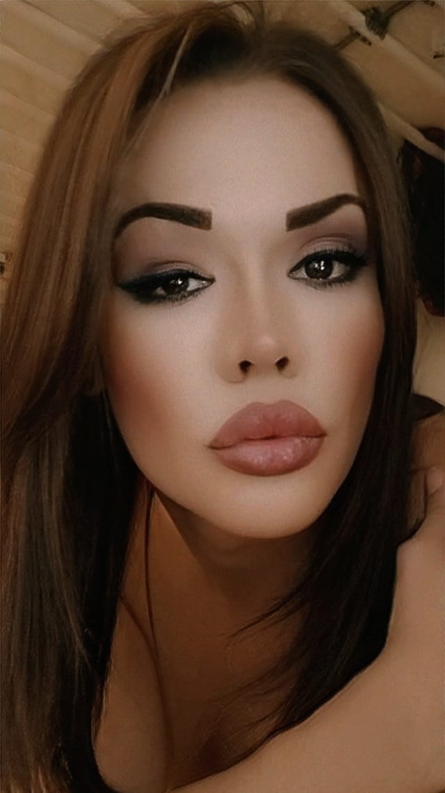 Aline! Masajista trans! Ven y disfruta de un masaj