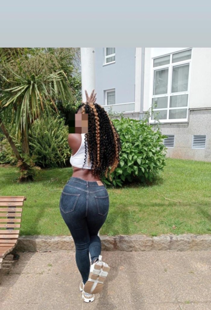 NUEVA EN MALILLA MORENA CALIENTE, PURO FUEGO EN LA