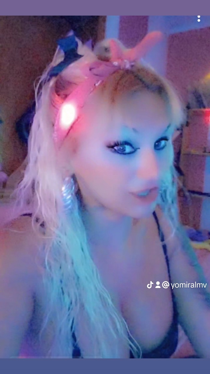 Lady victoria ama adictiva