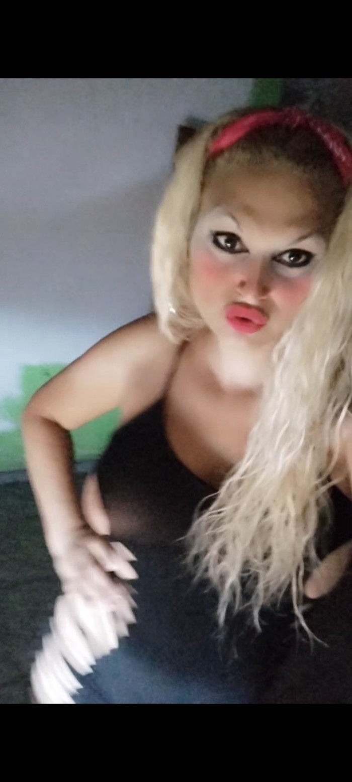 Ama reina del pegguing ABDL DL BDSM