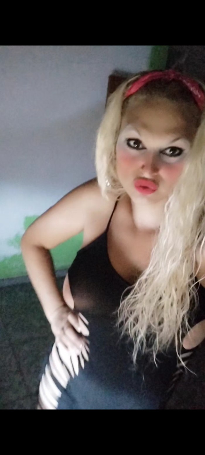 Catalana española ama reina 👑 del pegguing BDSM A