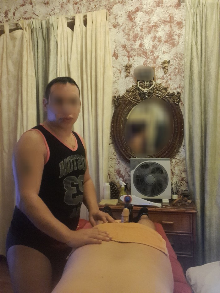 Depilación rasurado íntimo Alex  gay ruzafa relax