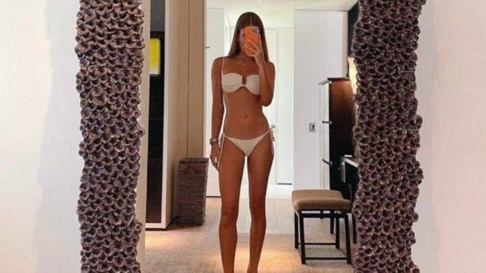 ASTRID, CUERPAZO, Brasileña de ojos verdes SALIDAS