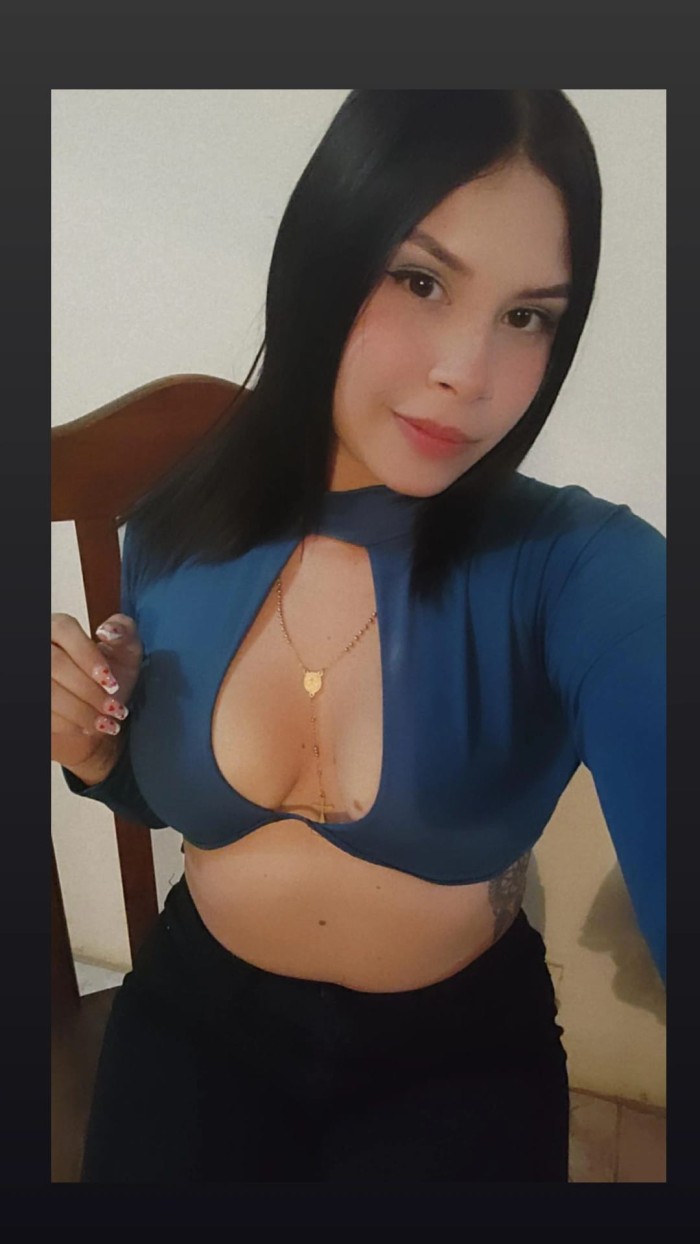 JOVEN SEXY PARA TUS CAPRICHOS