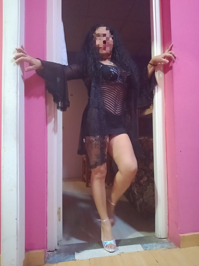 morena cariñosa y caxonda