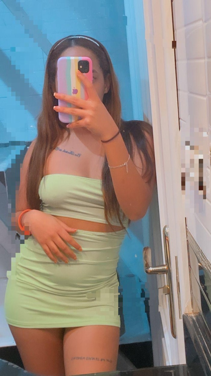 Tu putita fiel me encanta follar