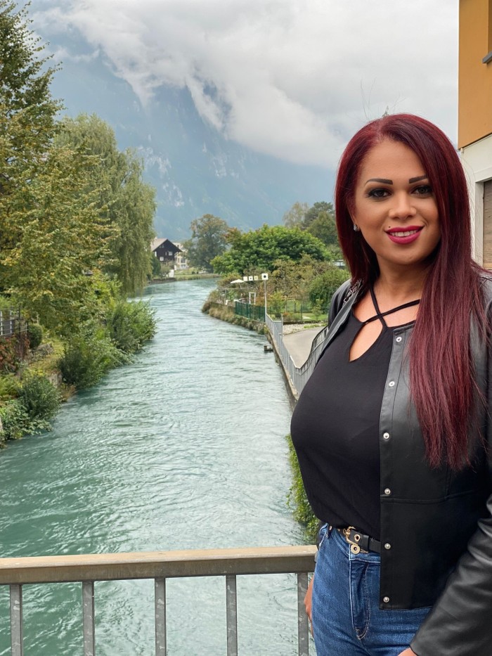 TU MEJOR OPCIÓN EN ALICANTE TRANS VANESSA DIVINELI