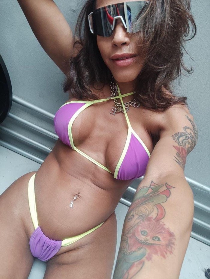 Luana espectacular trans brasileña