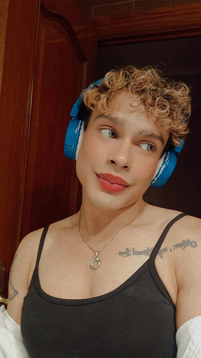 Soy daniela un chica travesti muy sexy colombian
