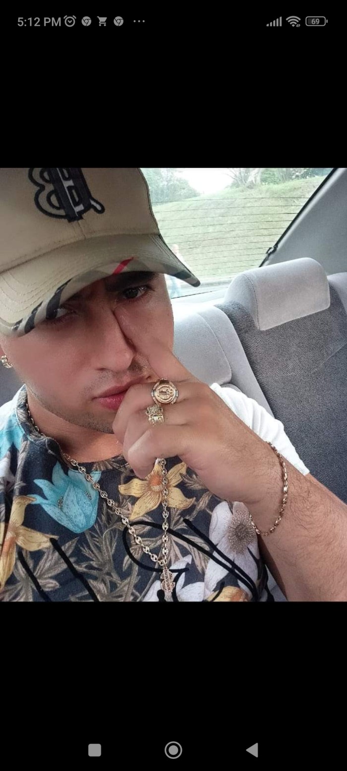 Chico candente en alicante