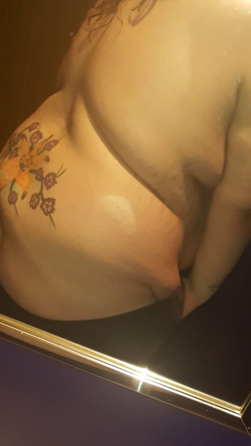 GORDITA ESPAÑOLA. TODO SIN GOMA. PISO CLIMATIZADO.