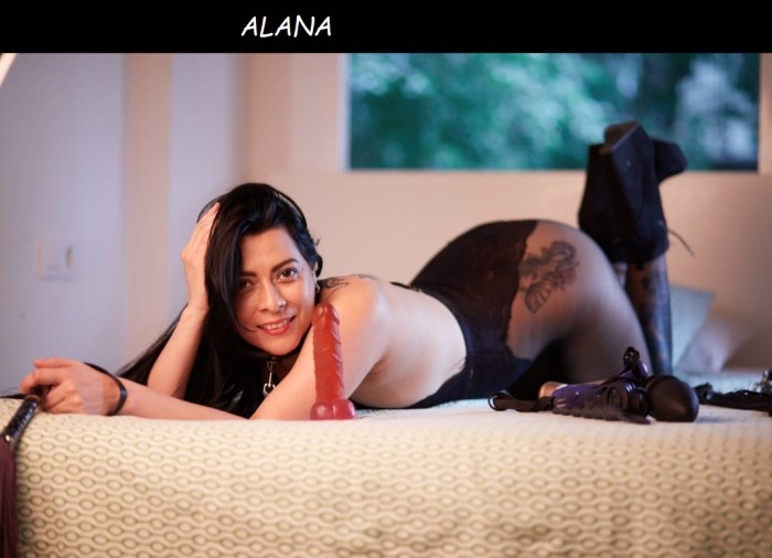 ALANA, SERE TU COMPAÑIA PERFECTA HAGO TODOS LOS SE