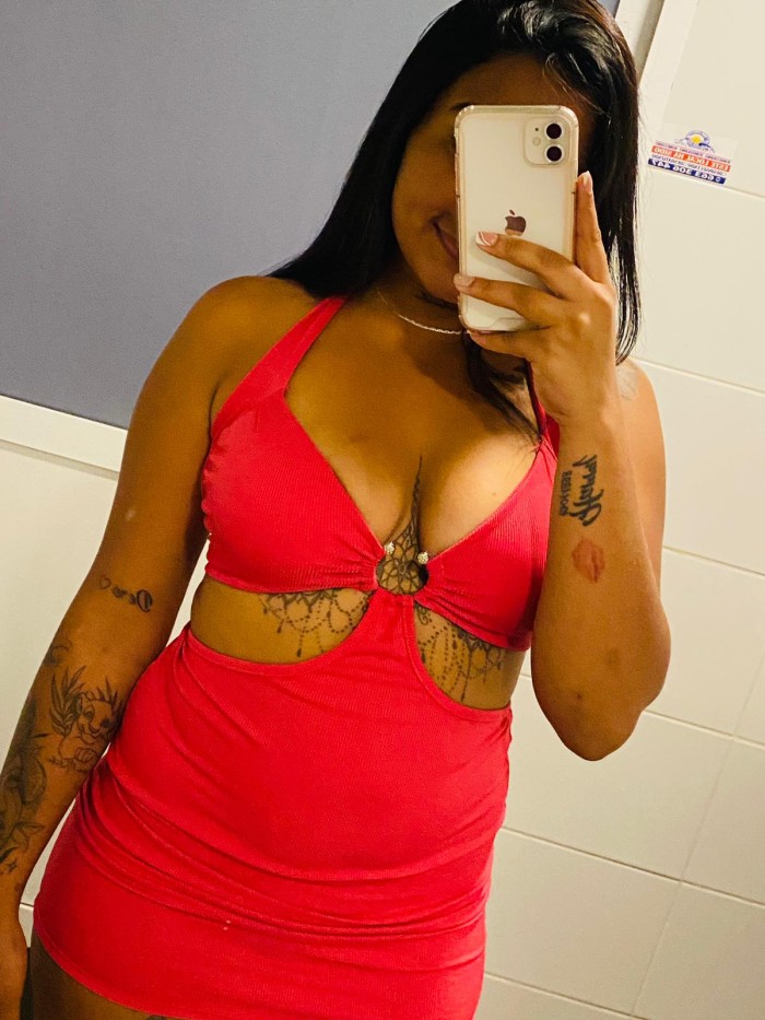 TU COMPLICE PERFECTA PARA UNA BUENA FIESTA Y SEXO
