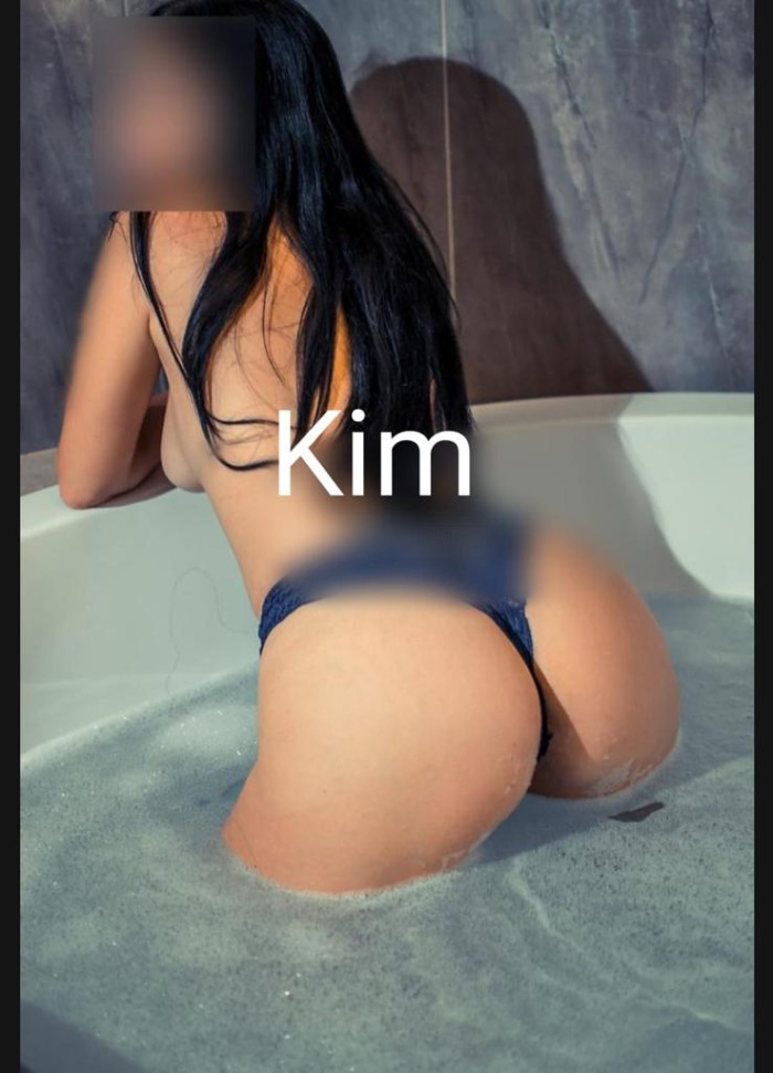 GRUPOS DE AMIGAS UNIVERSIDAD TEEN AMATEUR