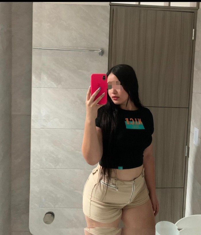 UNA CHICA SENSUAL MORBOSA