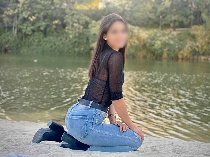 SOY NUEVA EN LA CIUDAD ESPAÑOLA MORENA SENSUAL.