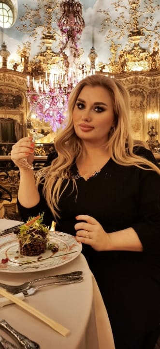 Autentica rubita muy COMPLETA por CENTRO, hospital clinico