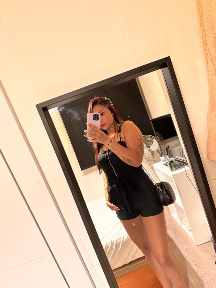 TRATO DE NOVIOS LATINA MUY MORBOSA SALIDAS LAS 24H