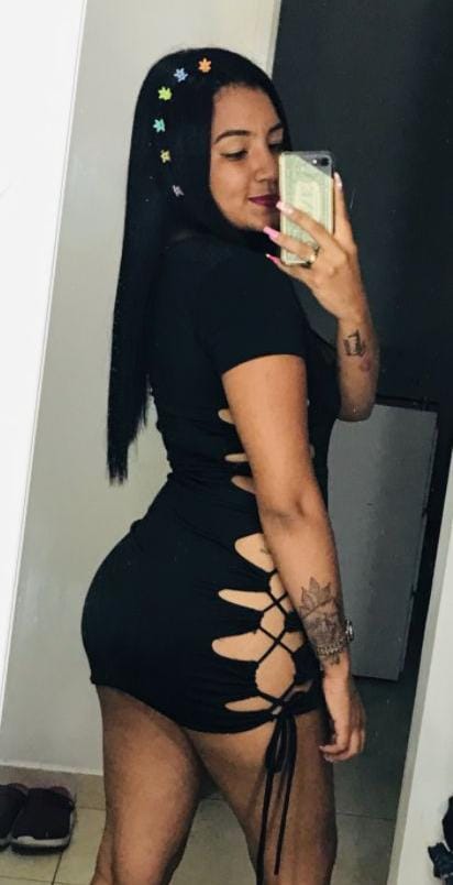 JOVENCITA COLOMBIANA RECIEN LLEGADA, 24 HS