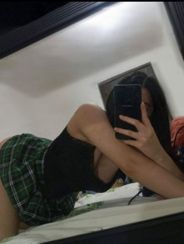 JOVENCITA ESPAÑOLA PURO LUJO FOTOS REALES CUERPAZO