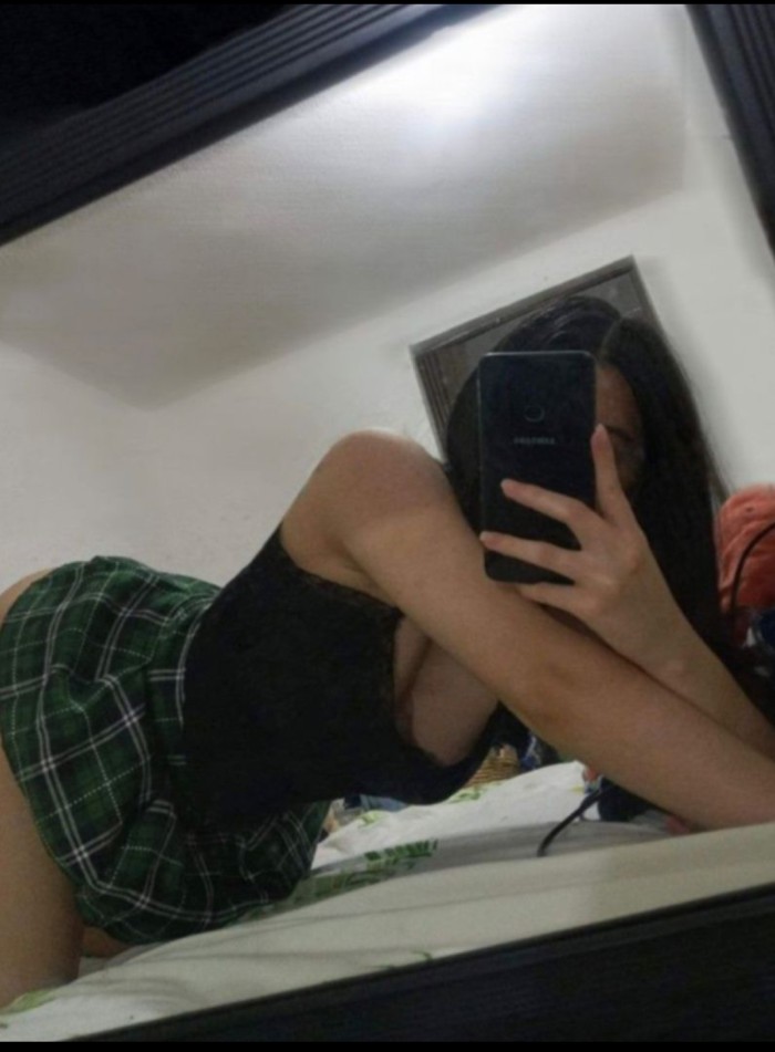 JOVENCITA ESPAÑOLA PURO LUJO FOTOS REALES CUERPAZO