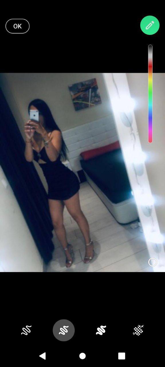 NURIA COLOMBIANA LISTA PARA CUMPLIR TUS DESEOS