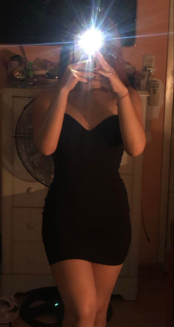 JOVENCITA MUY APLICADA Y CARIÑOSA