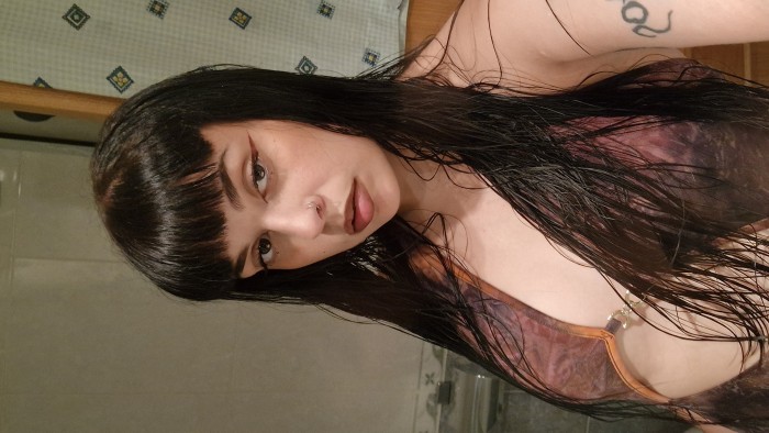 Quieres pasar un buen rato con una jovencita…
