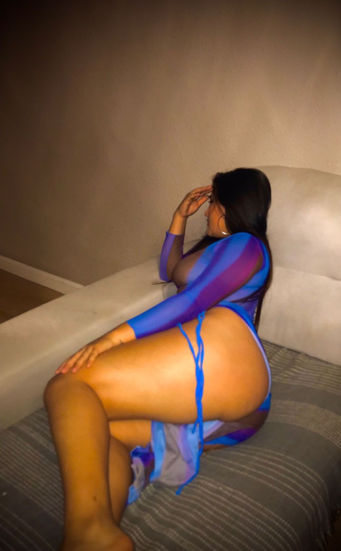 Vanesa colombiana con ganas de darte amor
