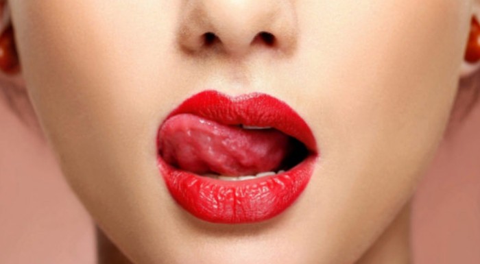 PLAZA CRISTIANOS DE DIA CHICA JOVEN DELGADA