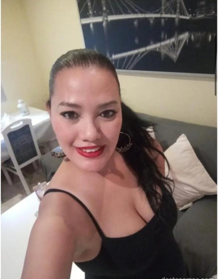 Leyla 33 años Dulce,sexy y muy JUGUETONA