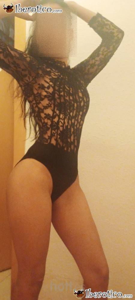 m* chica todo terreno muy amistosa