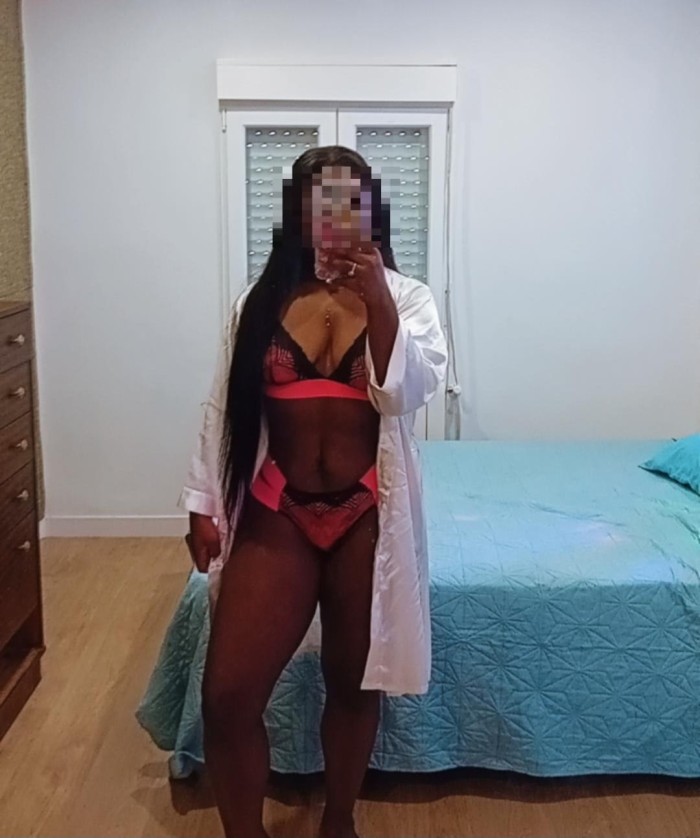 Guarras devoradoras de pollas En disponible 24hrs.