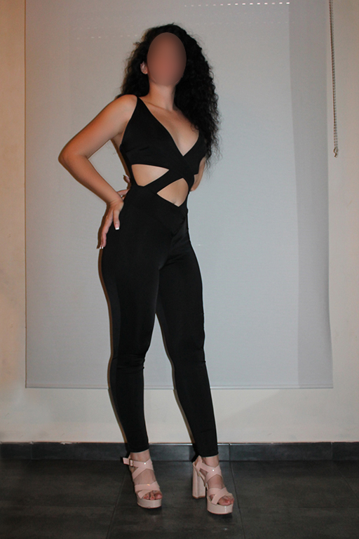 Silvia una masajista muy complaciente para disfrut