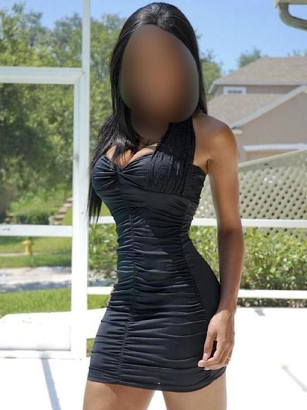 DELICIOSA MUJER EXOTICA CON GANAS DE SEXO