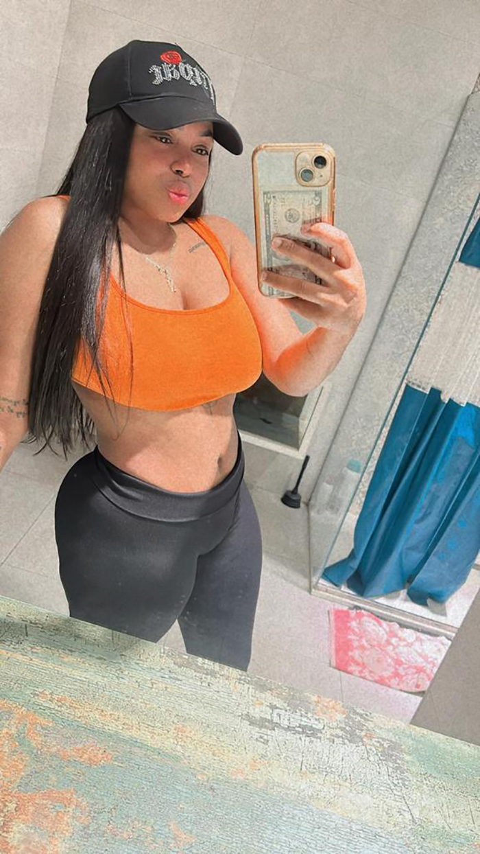 PERLA ven a gozar con la  mas cachonda