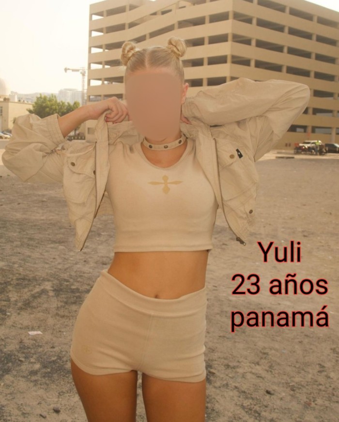 Yuli delgada, fiesta blanca en Fuenlabrada besos