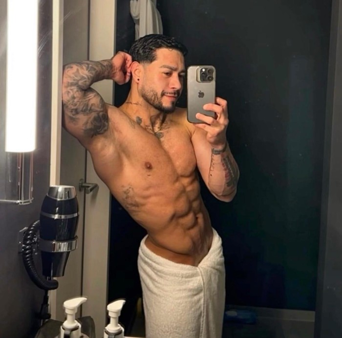 ÁNGEL 27 años, FUERTE, DIVERTIDO y muy ENÉRGICO