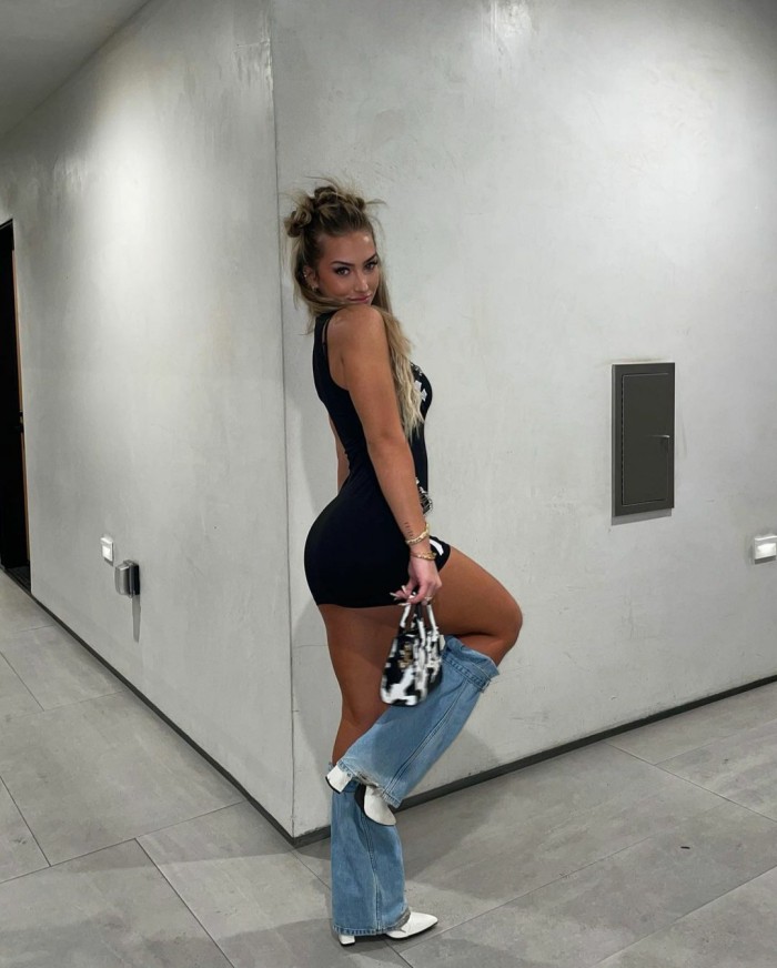 Rubia sumisa, 602335816