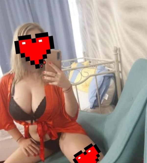 Rubia tetona fiesta madurita salida hotel domicilio