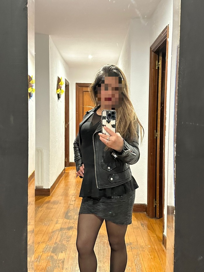 TUS AMIGAS TE ESTAN ESPERANDO PARA DISFRUTAR