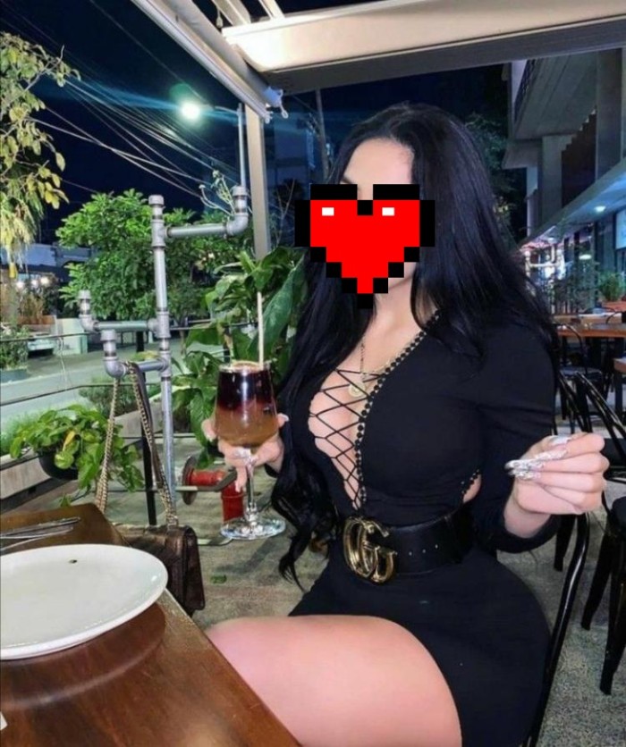 Laura ️ UNA ACOMPAÑANTE MUY ATRACTIVA PARA CABALLEROS COMO TÚ 24 HORA