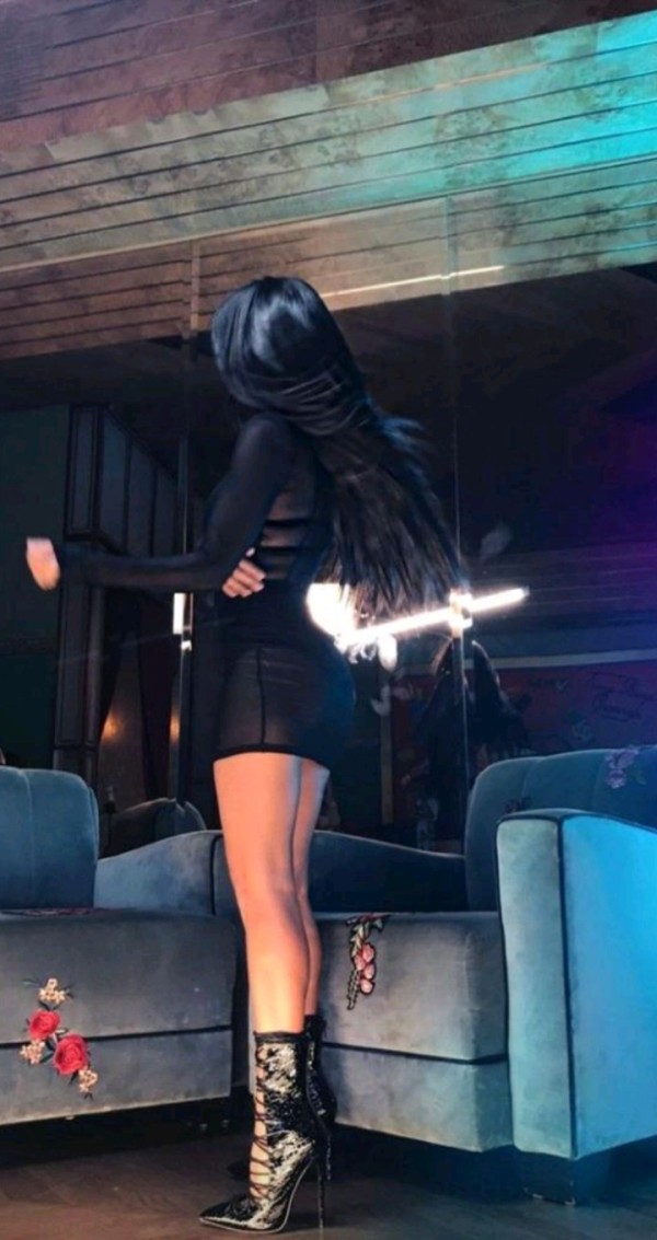 Laura ️ UNA ACOMPAÑANTE MUY ATRACTIVA PARA CABALLEROS COMO TÚ 24 HORA