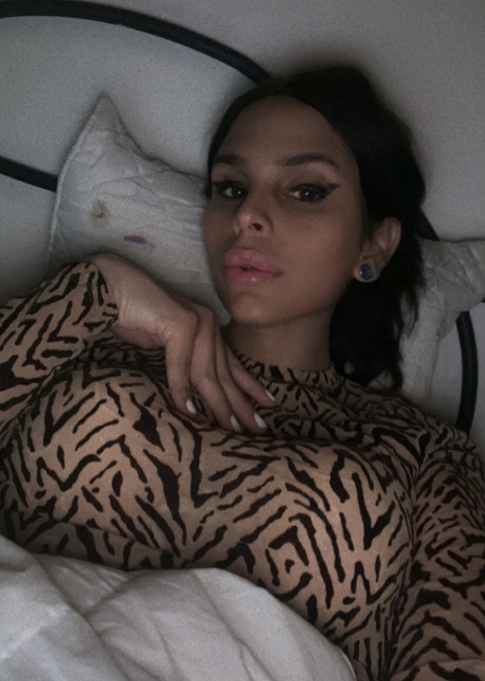 Solo para Videollamadas chat y pack de videos no quedo en persona ok