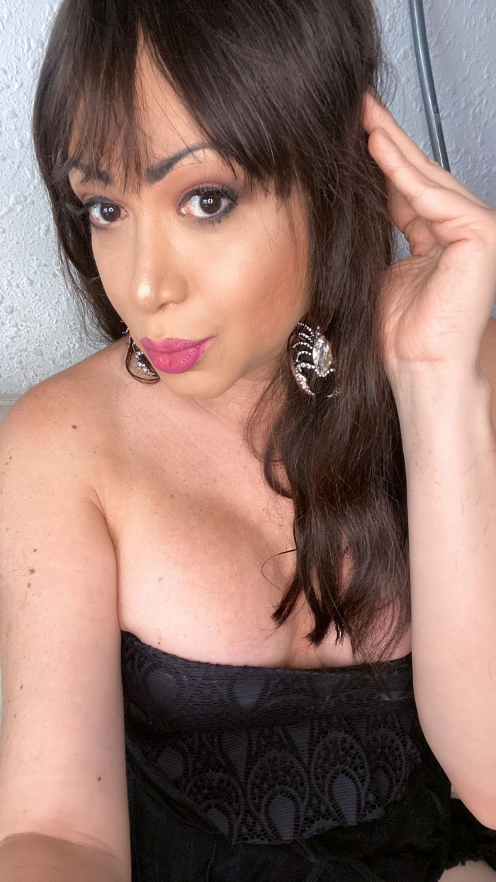 MORBO Y VICIO EN LA ZONA E LES CORTS. AL LADO DEL