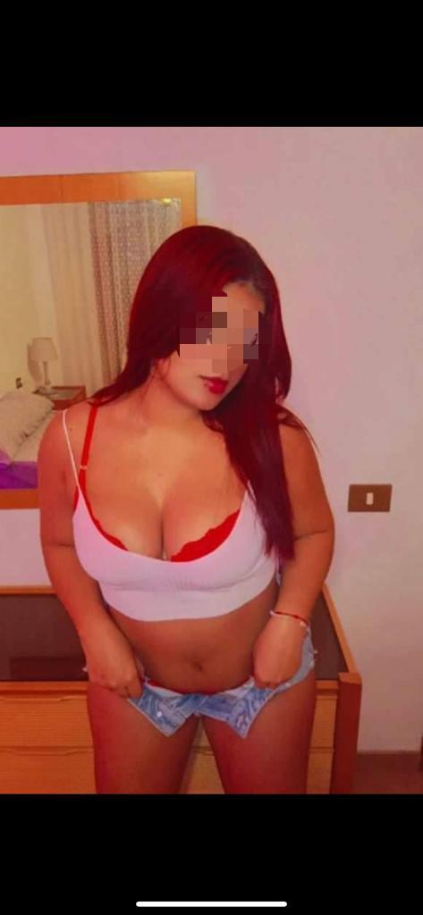 UNA PELIRROJA DE ESCÁNDALO