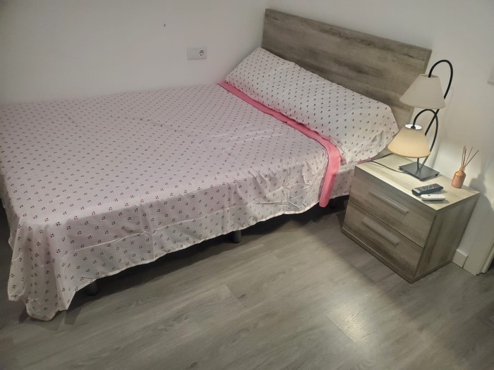 habitación para chicas en lleida